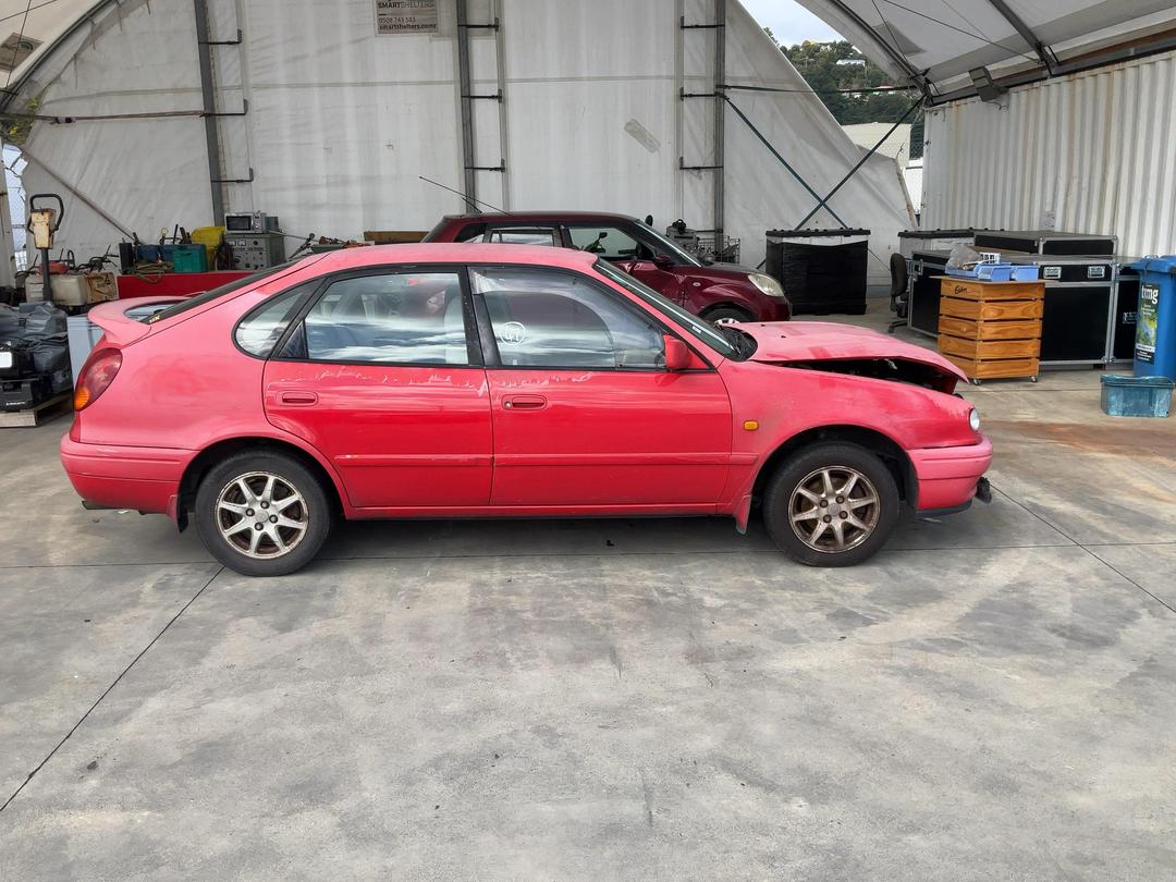 Photo '8' of Toyota Corolla GLX Photo '8' of Toyota Corolla GLX