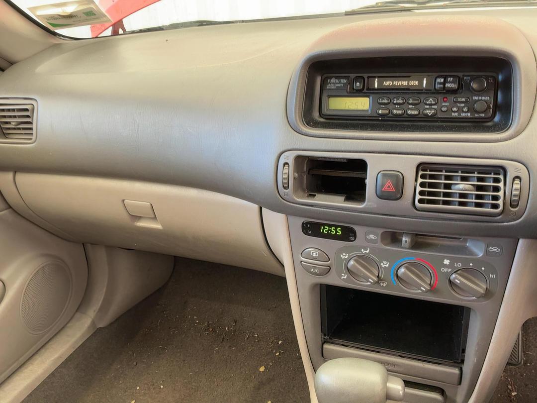 Photo '17' of Toyota Corolla GL Photo '17' of Toyota Corolla GL