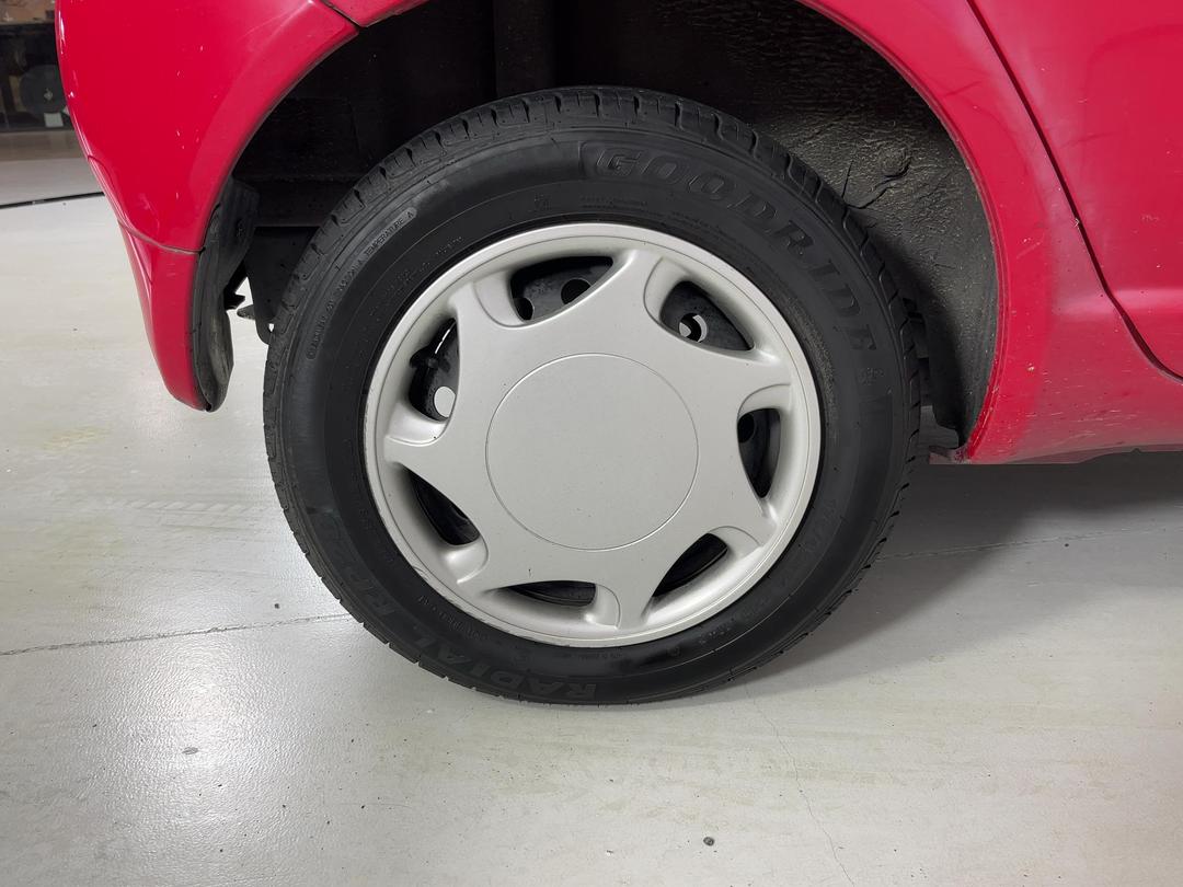 Photo '12' of Toyota Echo