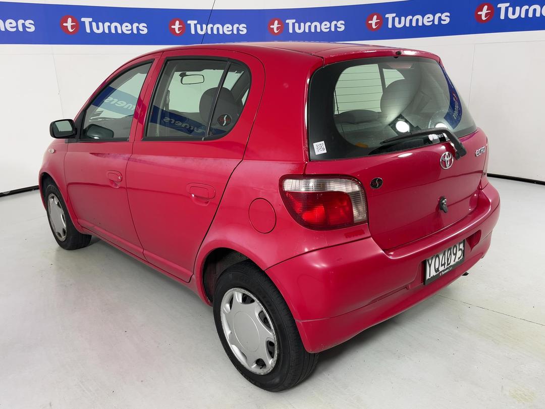 Photo '5' of Toyota Echo