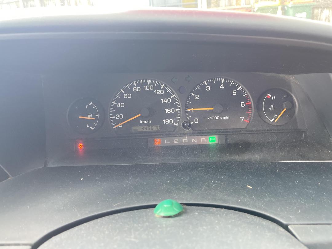 Photo '18' of Toyota Estima Lucida