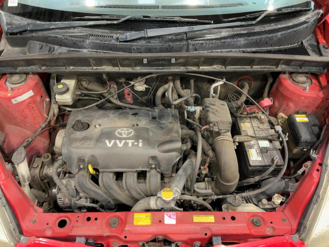 Photo '21' of Toyota Funcargo