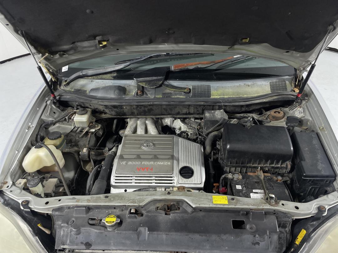 Photo '11' of Toyota Harrier