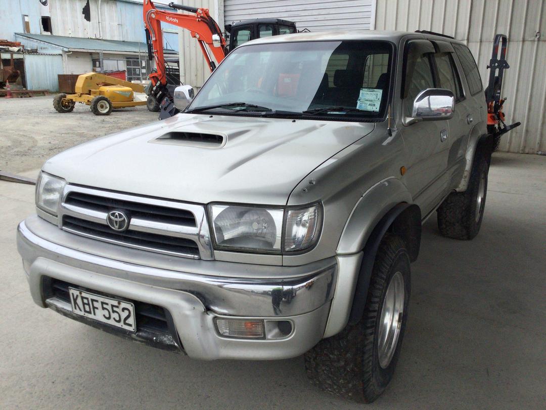 Photo '3' of Toyota Hilux Surf D