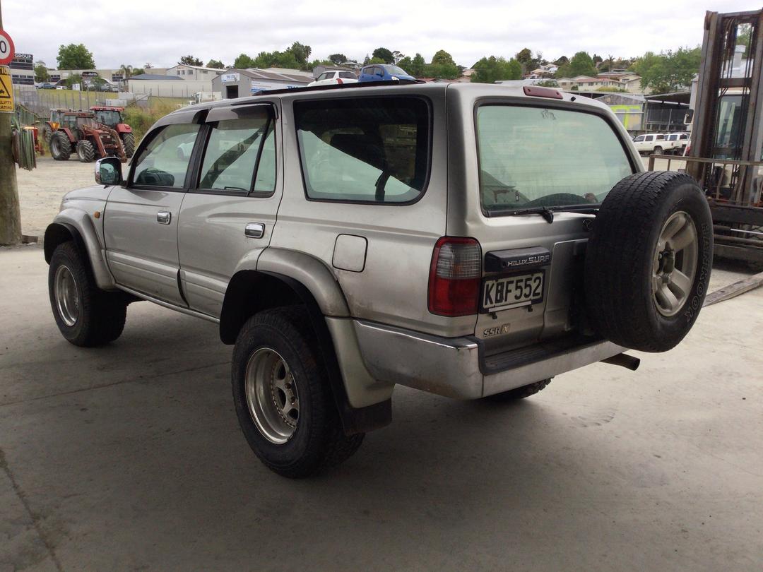 Photo '5' of Toyota Hilux Surf D