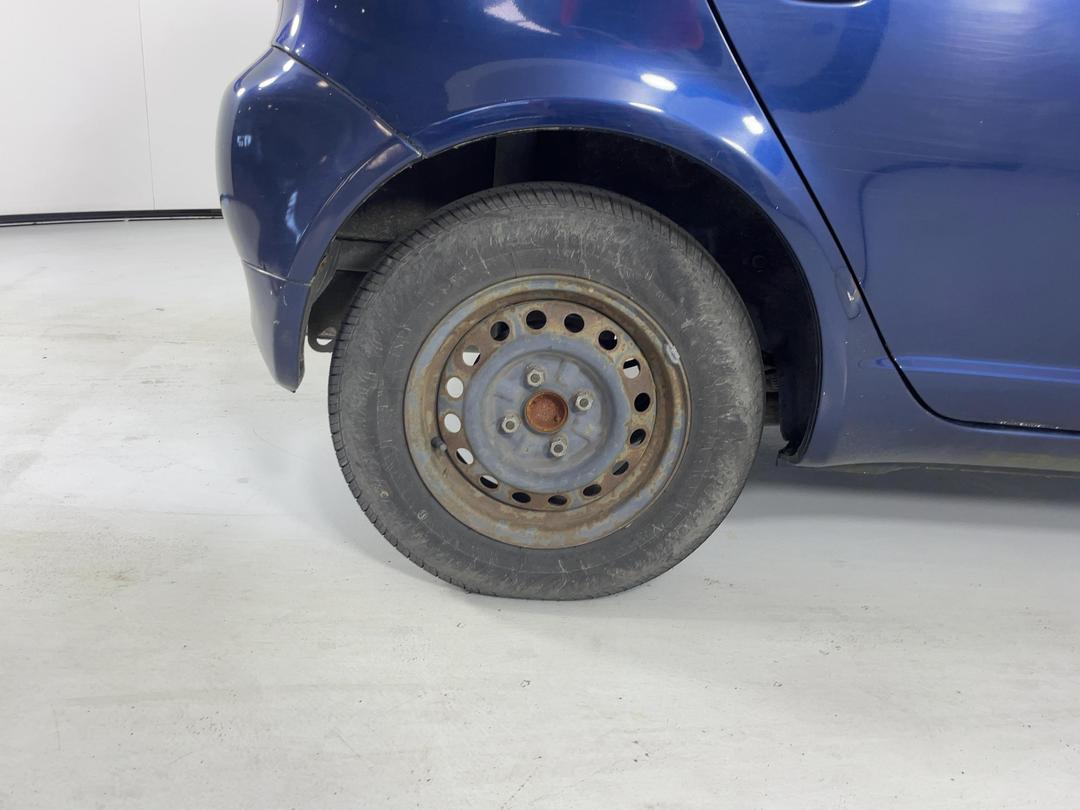 Photo '10' of Toyota Vitz Photo '10' of Toyota Vitz