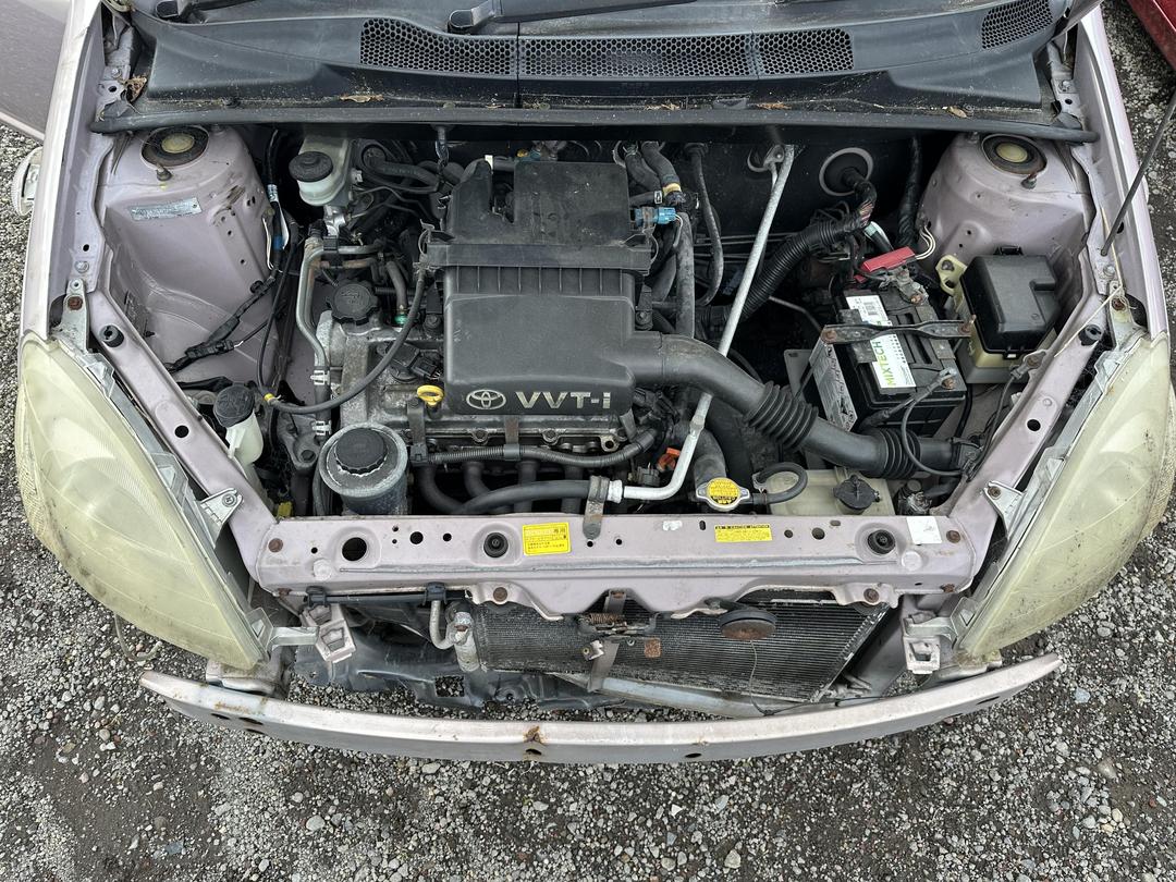Photo '5' of Toyota Vitz Photo '5' of Toyota Vitz