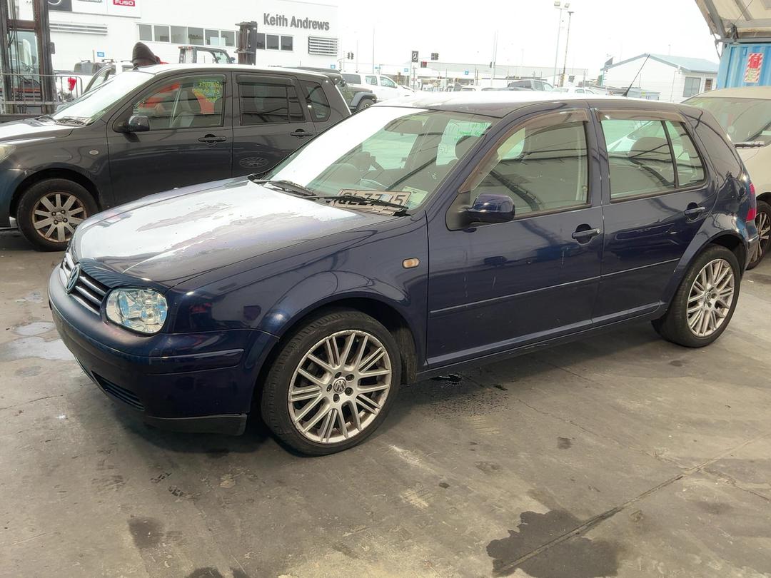 Photo '7' of Volkswagen Golf Photo '7' of Volkswagen Golf