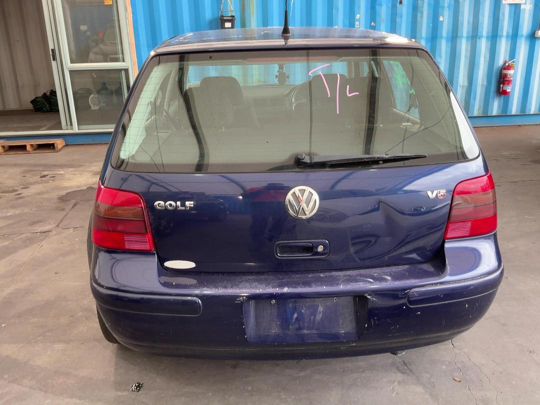 Photo '15' of Volkswagen Golf Photo '15' of Volkswagen Golf