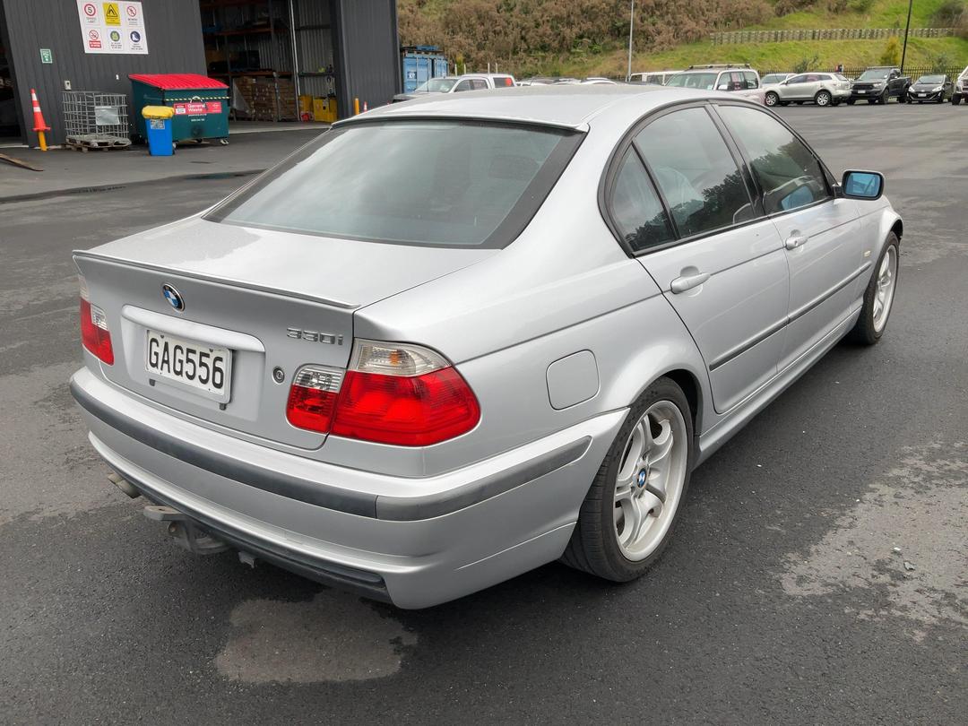 Photo '7' of BMW 330I