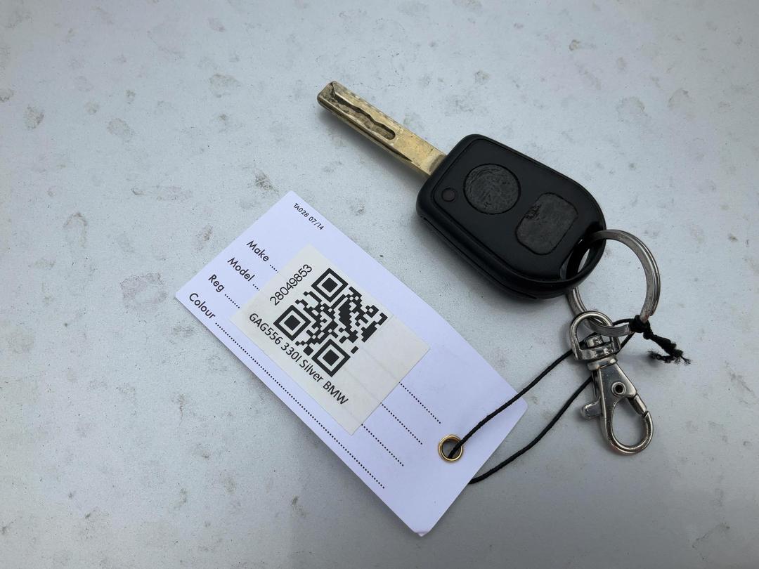 Photo '24' of BMW 330I