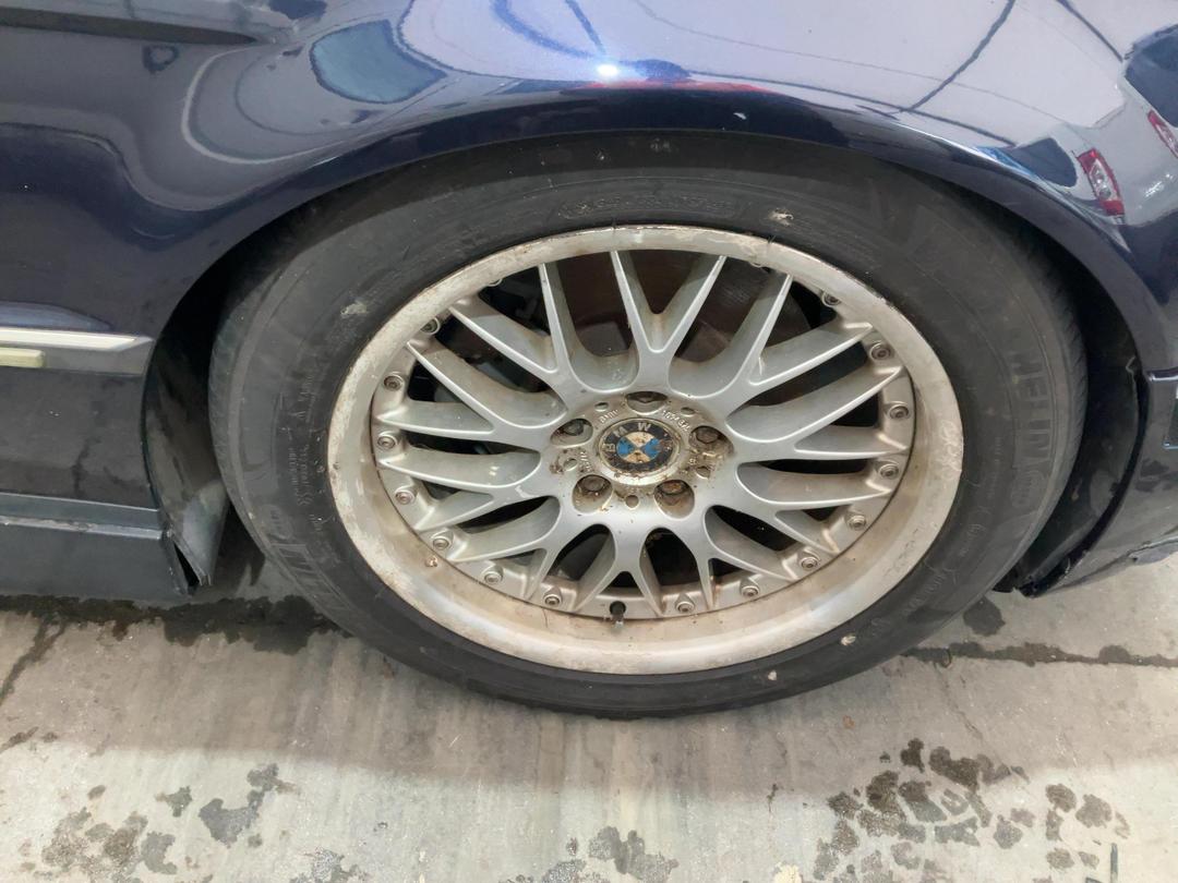 Photo '2' of BMW 740I L