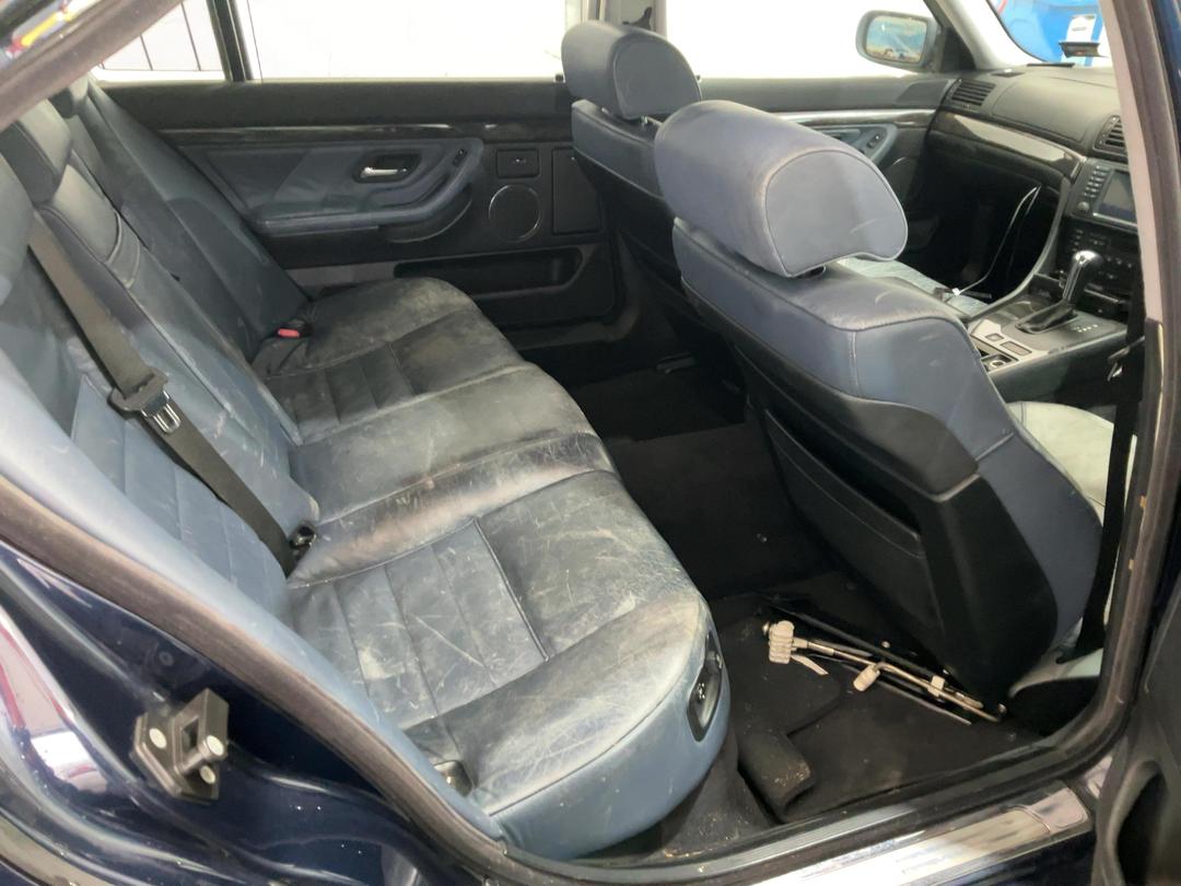 Photo '18' of BMW 740I L