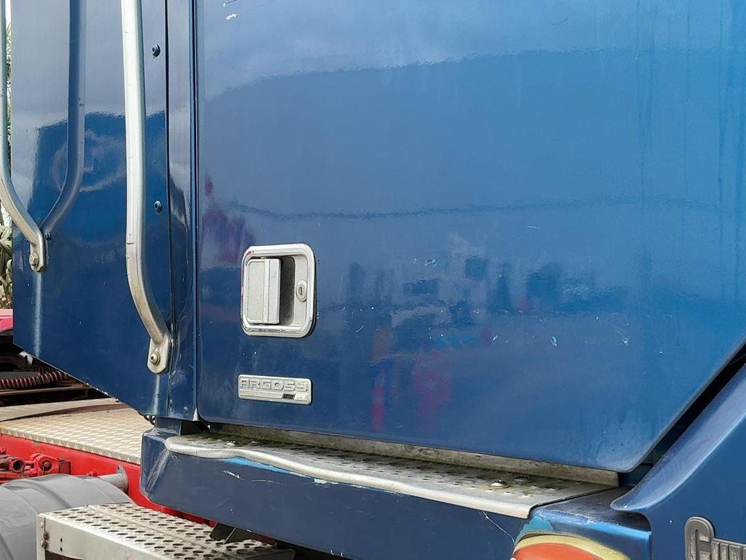 Photo '33' of Freightliner Argosy H063084SR Tractor Unit