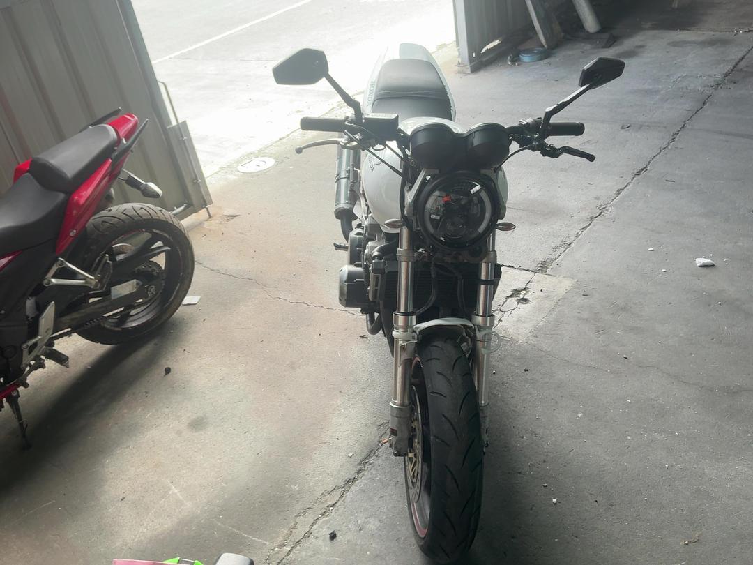 Photo '3' of Honda CB 400