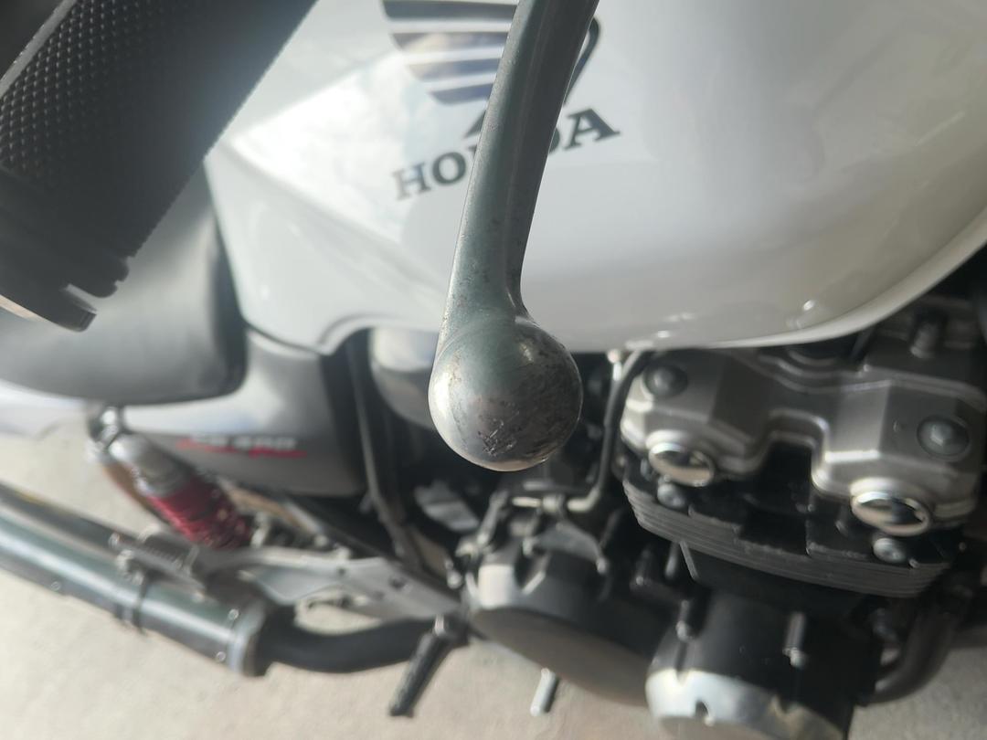 Photo '18' of Honda CB 400