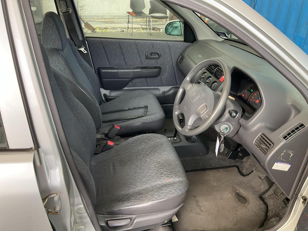 Photo '15' of Honda Logo