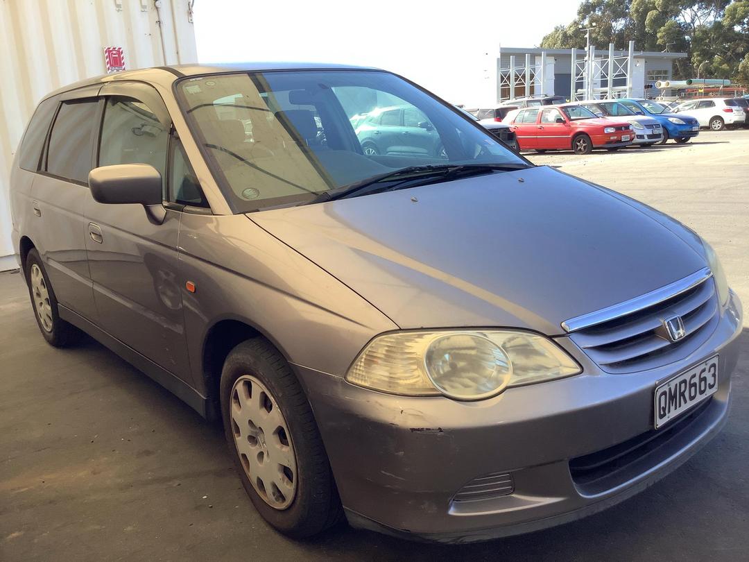 Photo '2' of Honda Odyssey