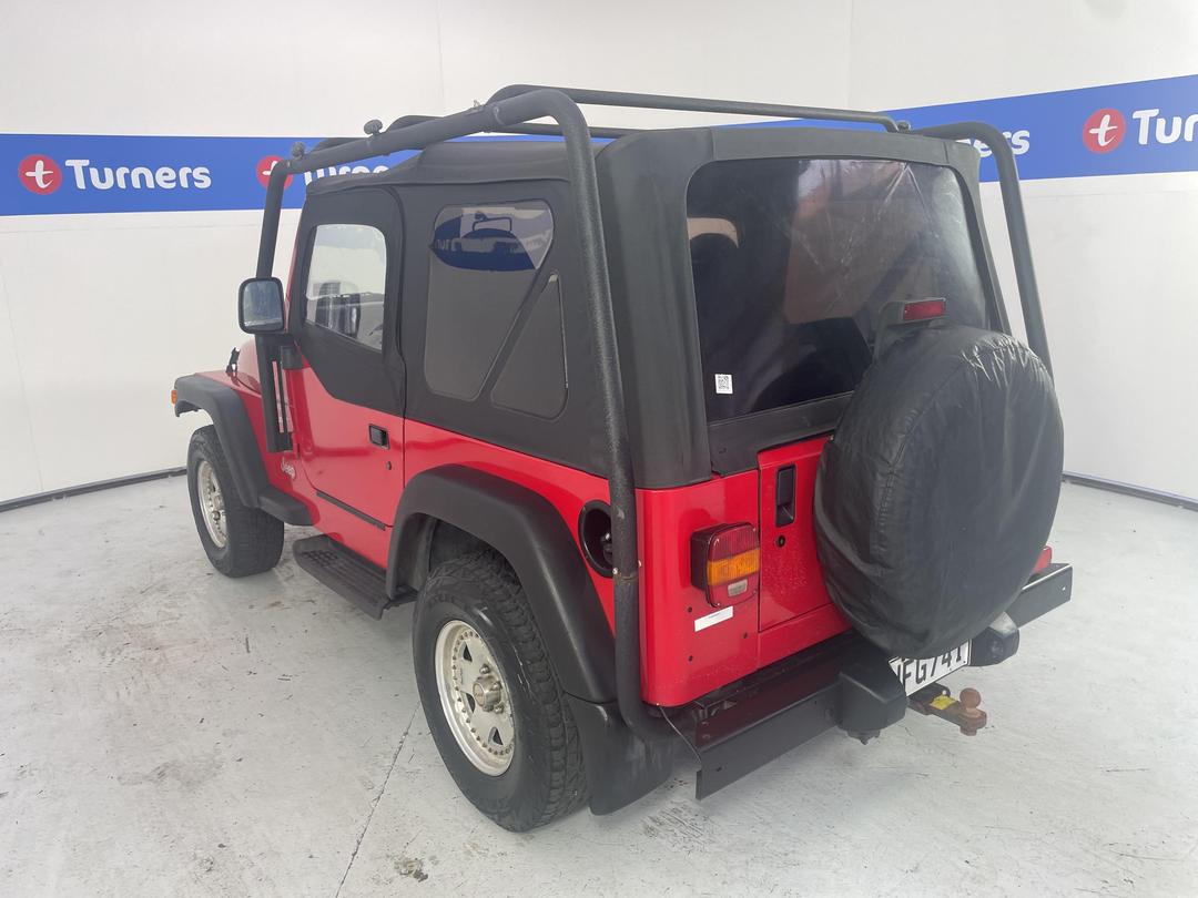 Photo '5' of Jeep Wrangler