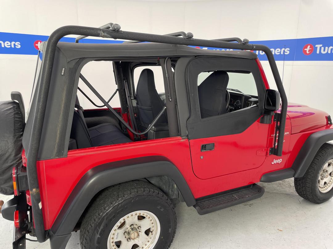 Photo '23' of Jeep Wrangler