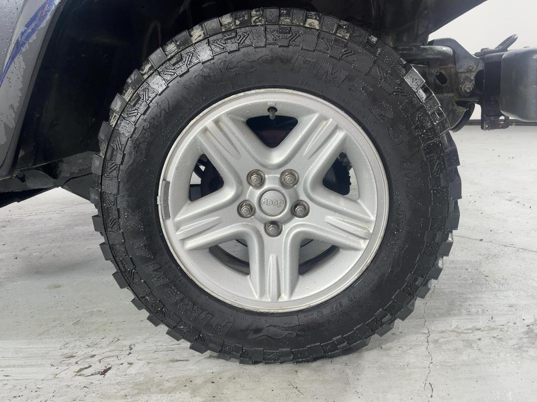 Photo '9' of Jeep Wrangler