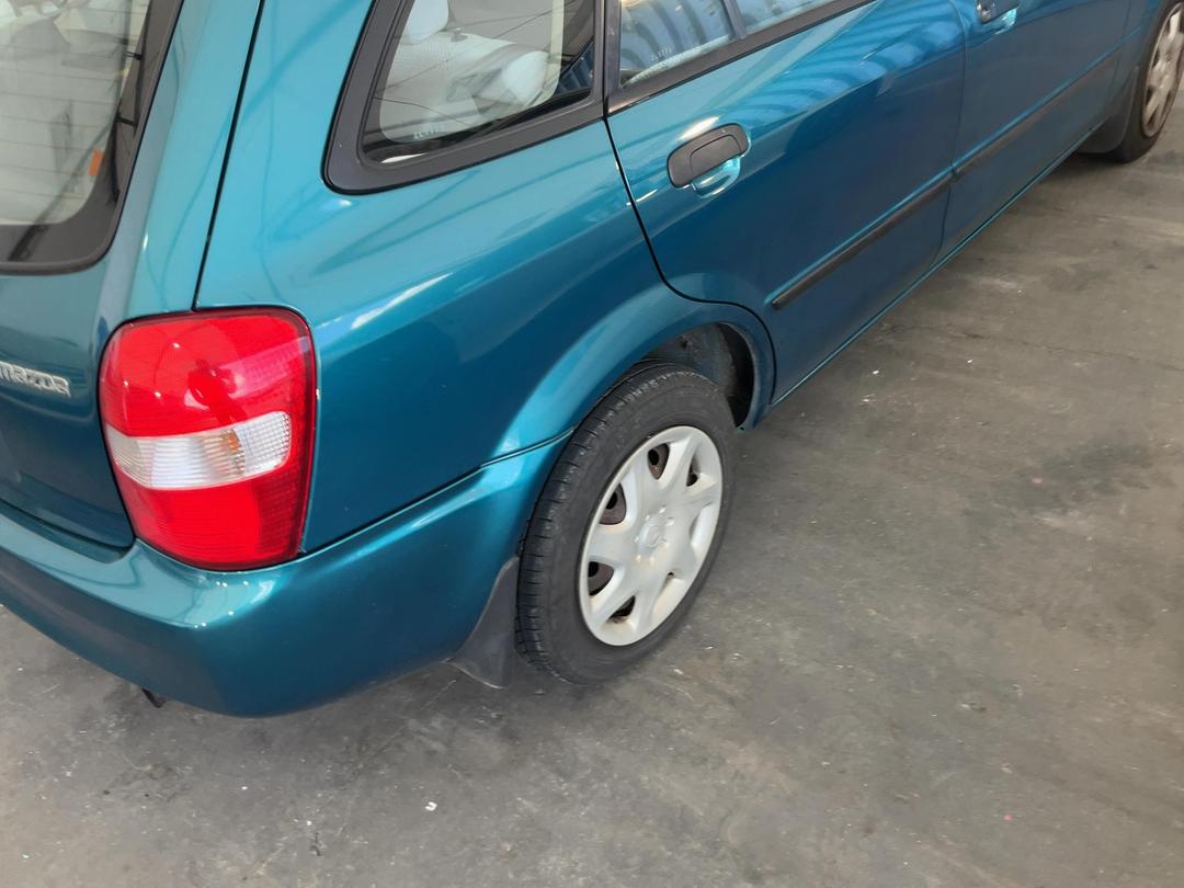 Photo '11' of Mazda 323 Astina Glxi