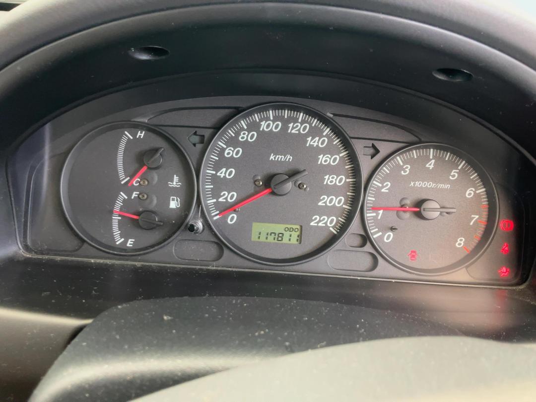 Photo '16' of Mazda 323 Astina Glxi