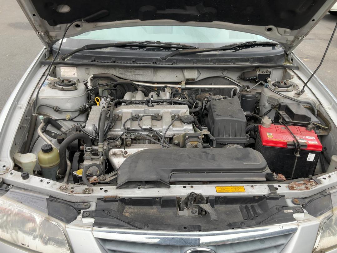 Photo '10' of Mazda 626 GLX Photo '10' of Mazda 626 GLX