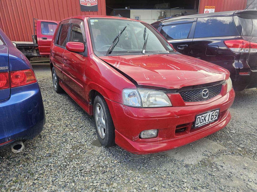 Photo '2' of Mazda Demio Photo '2' of Mazda Demio