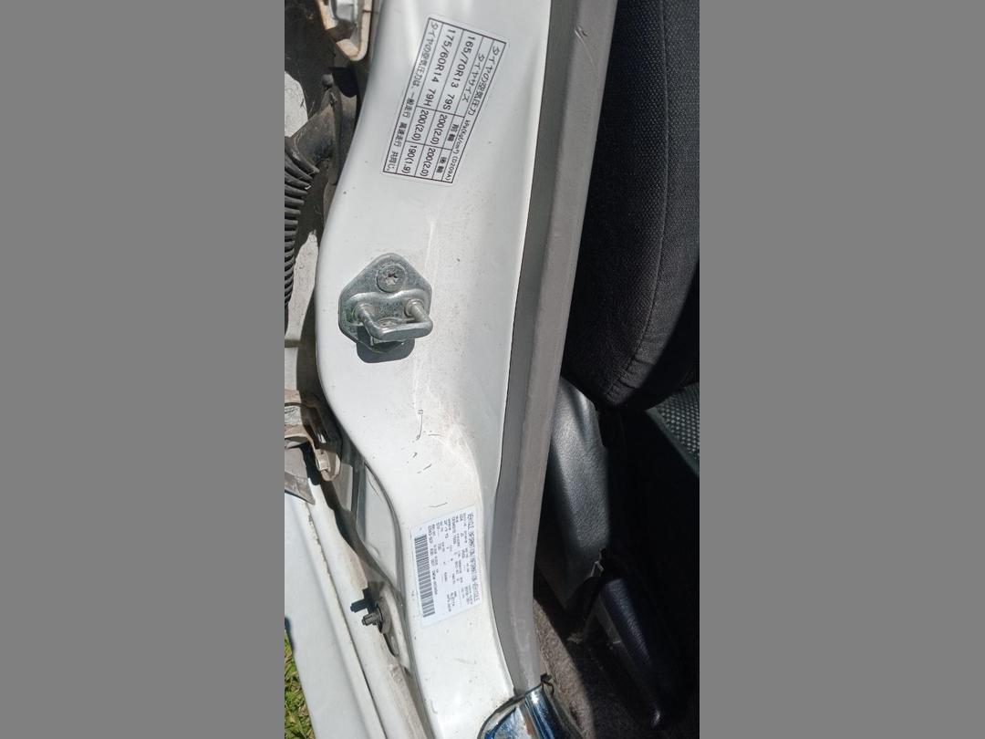 Photo '19' of Mazda Demio Photo '19' of Mazda Demio