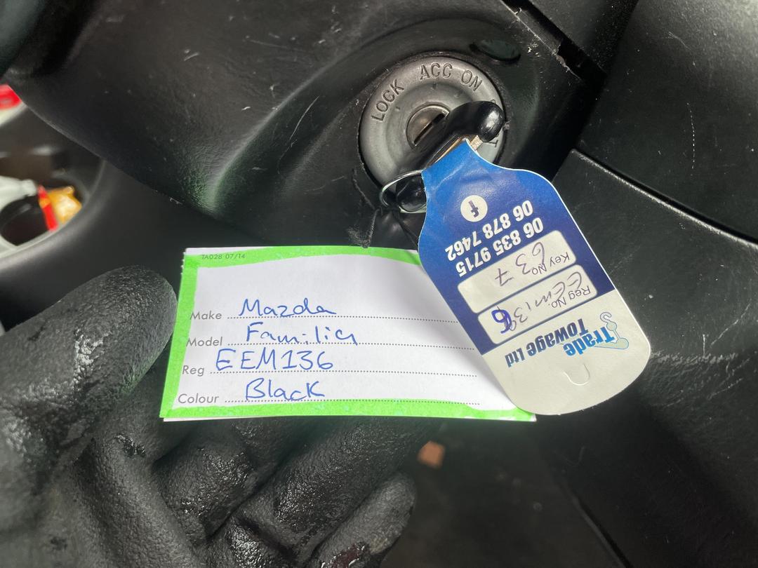 Photo '15' of Mazda Familia