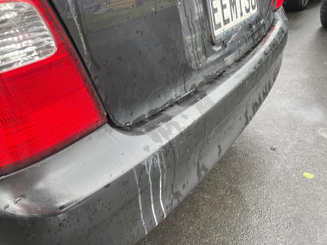 Photo '32' of Mazda Familia