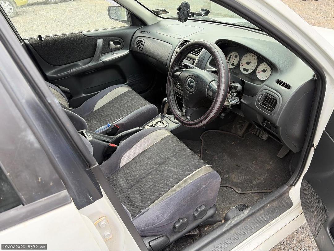 Photo '7' of Mazda Familia Sport20