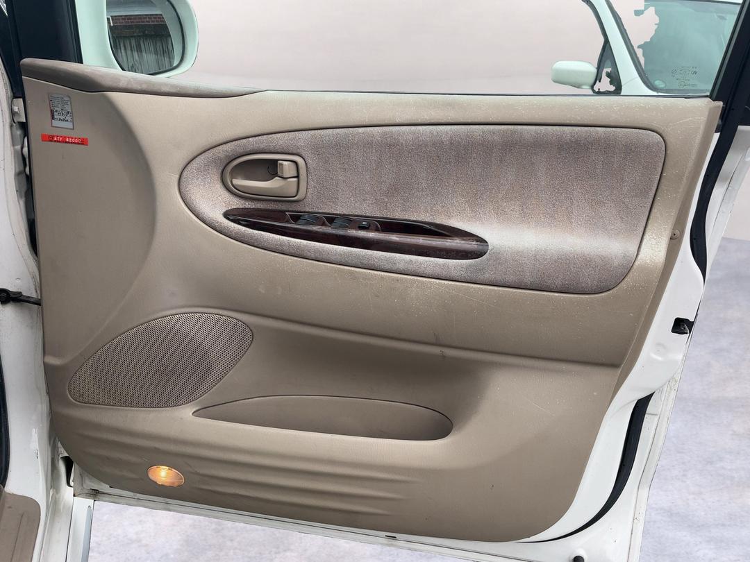 Photo '13' of Mazda Mpv2500 Photo '13' of Mazda Mpv2500