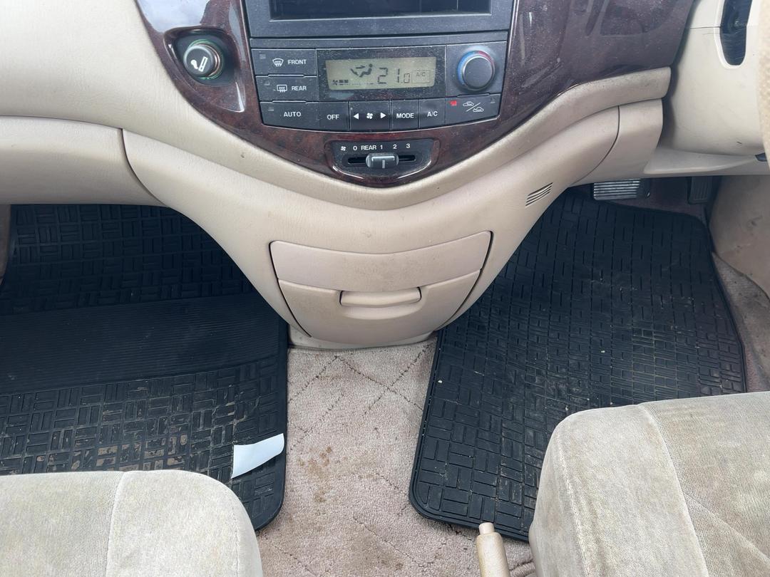 Photo '16' of Mazda Mpv2500 Photo '16' of Mazda Mpv2500