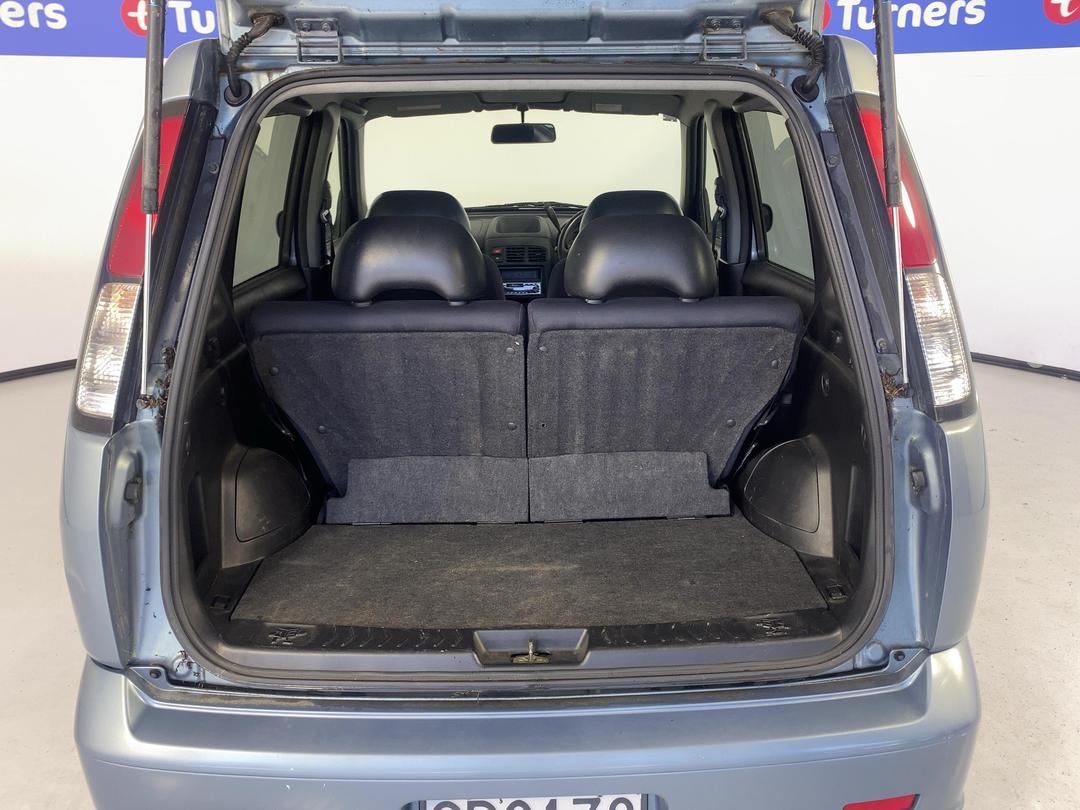 Photo '14' of Nissan Cube