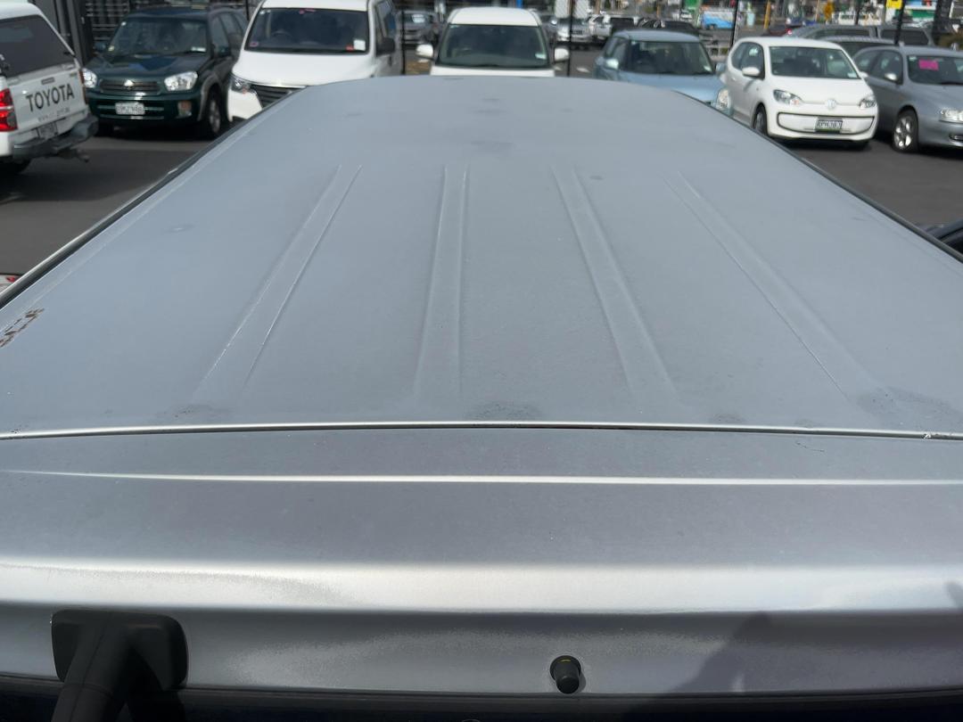 Photo '25' of Nissan Elgrand Photo '25' of Nissan Elgrand