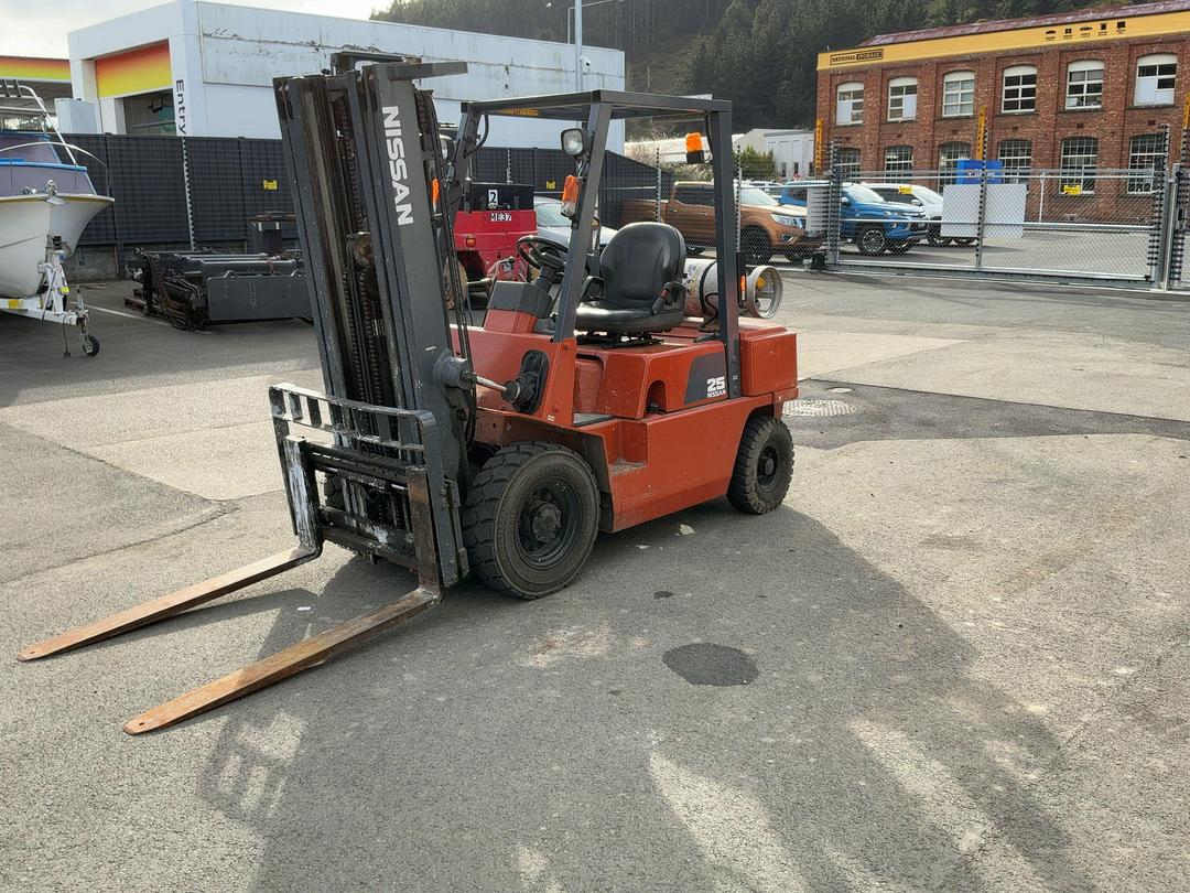 Photo '7' of Nissan PJ02A05U Forklift