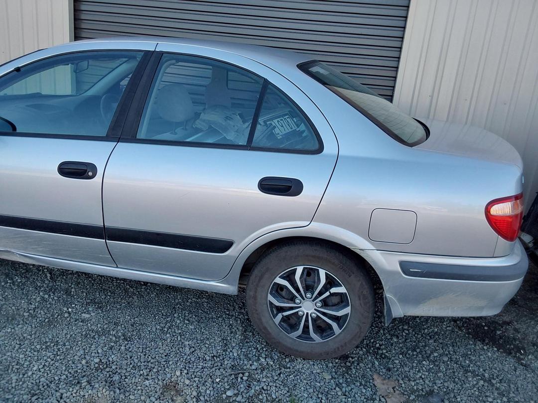 Photo '3' of Nissan Pulsar LS