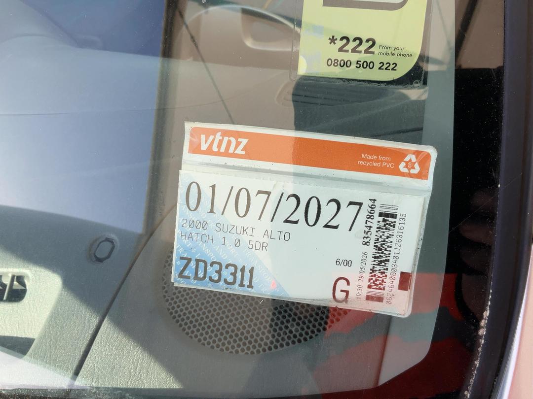 Photo '22' of Suzuki Alto Photo '22' of Suzuki Alto