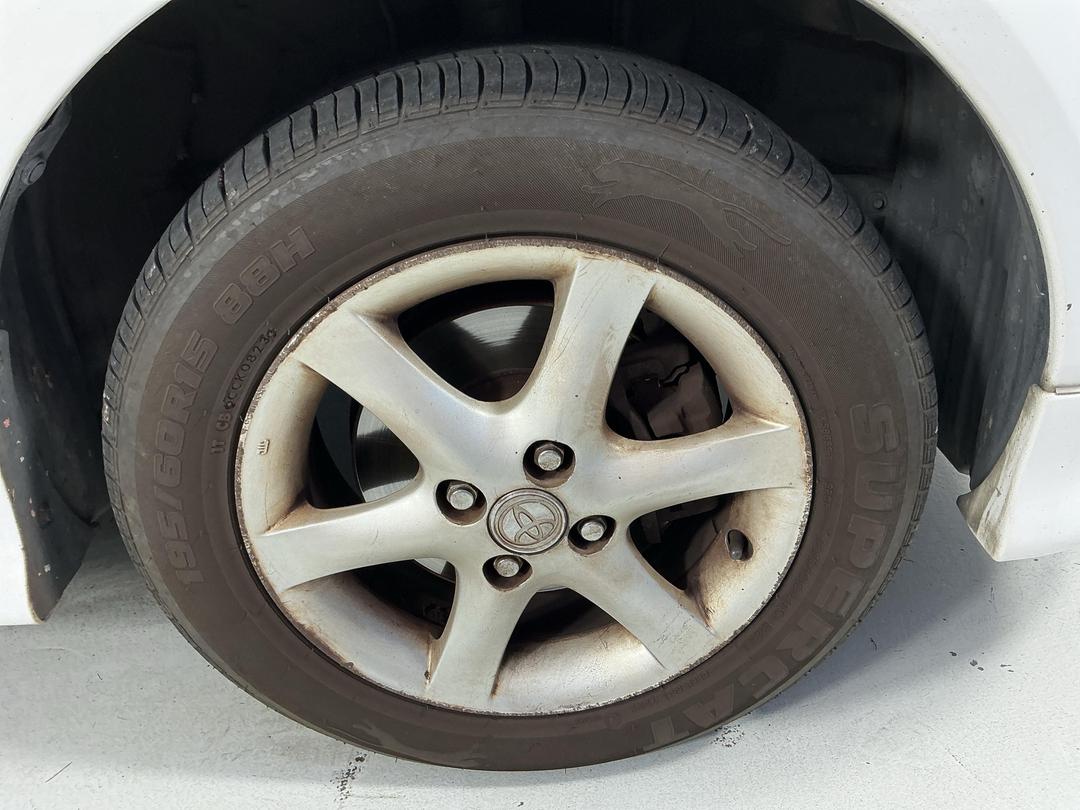 Photo '2' of Toyota Corolla Fielder