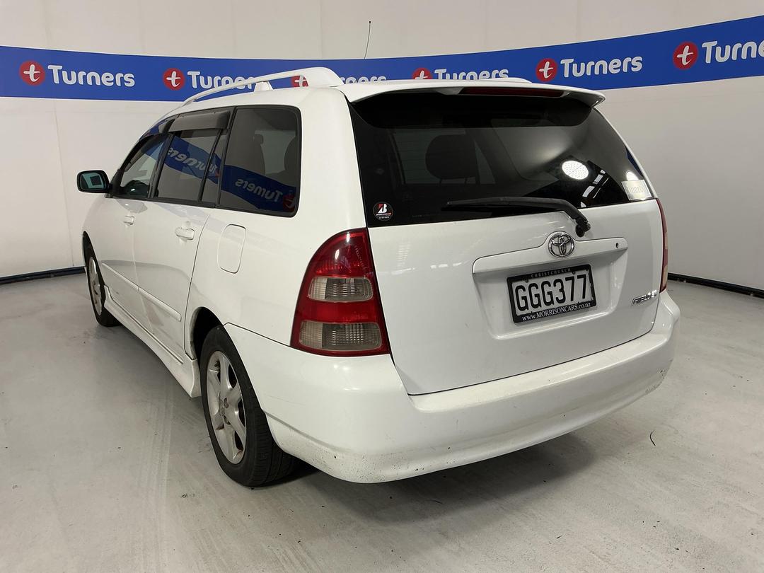 Photo '10' of Toyota Corolla Fielder