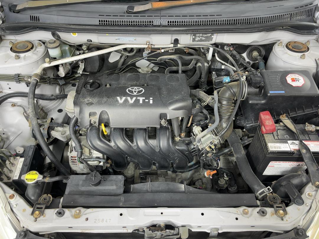 Photo '13' of Toyota Corolla