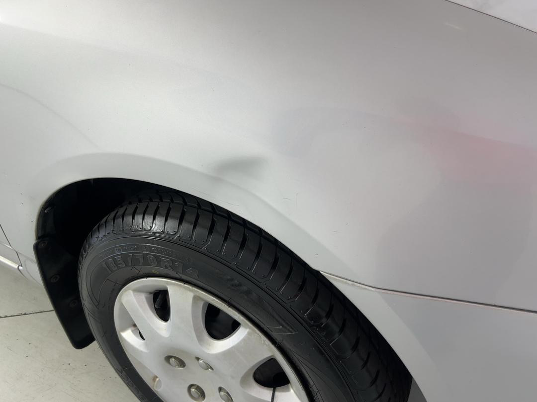 Photo '28' of Toyota Corolla