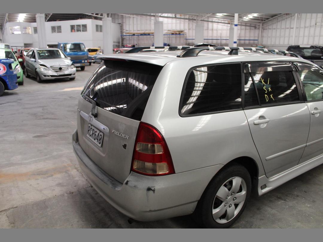Photo '5' of Toyota Corolla Fielder Photo '5' of Toyota Corolla Fielder