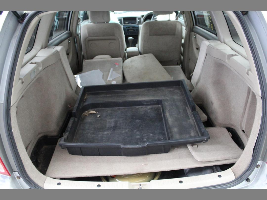 Photo '9' of Toyota Corolla Fielder Photo '9' of Toyota Corolla Fielder