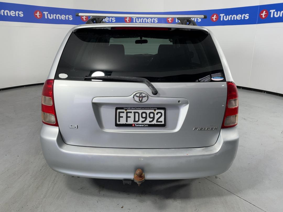 Photo '6' of Toyota Corolla Fielder