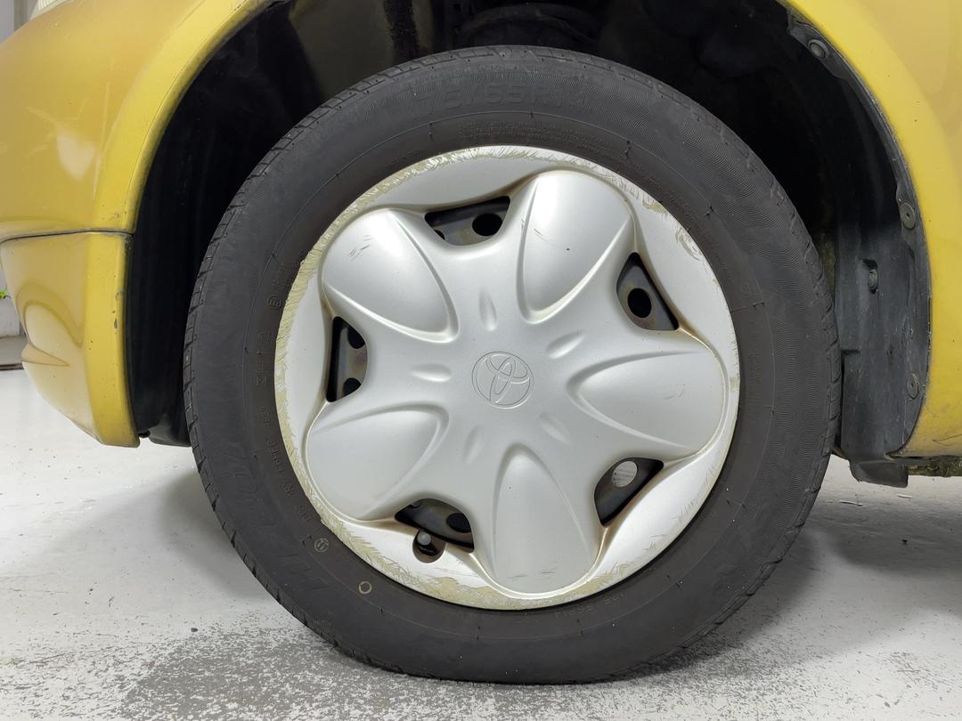 Photo '10' of Toyota Echo