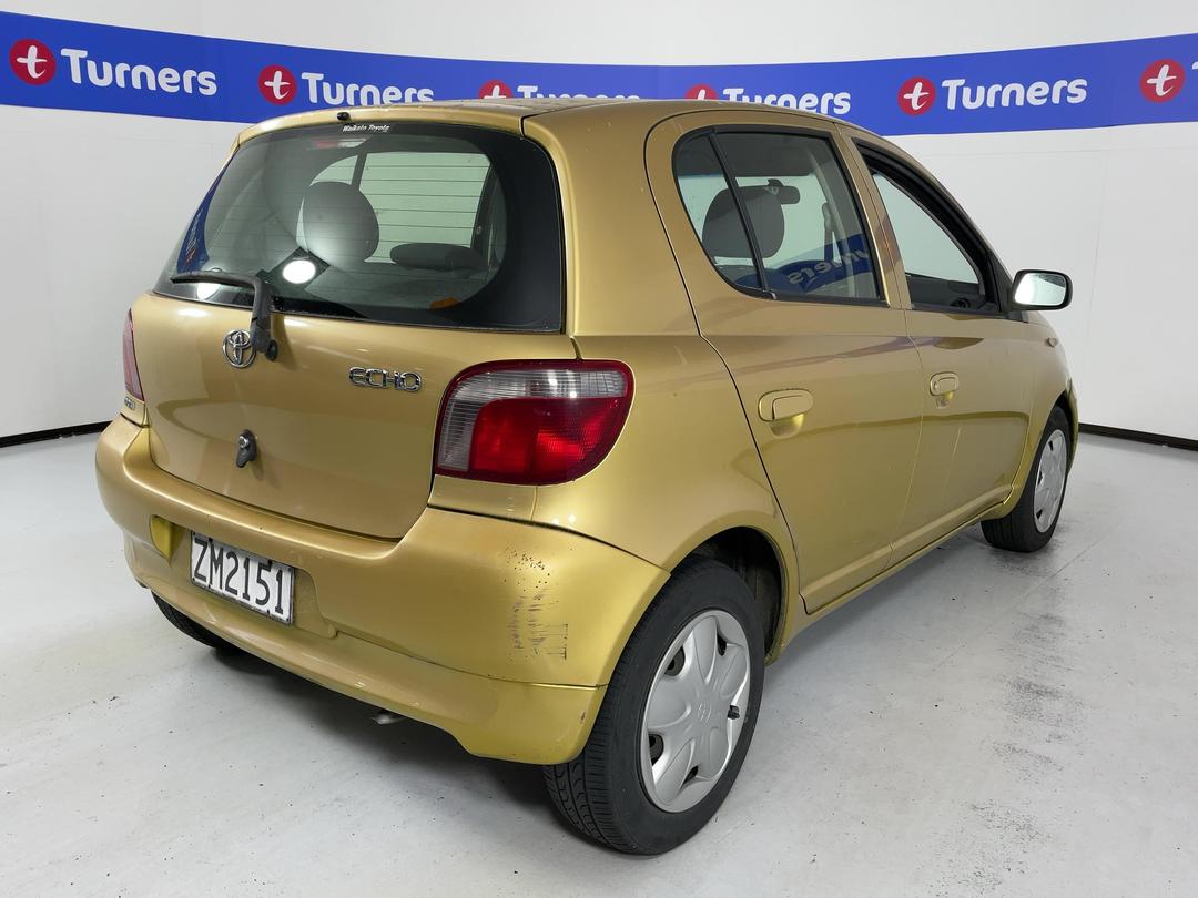 Photo '7' of Toyota Echo