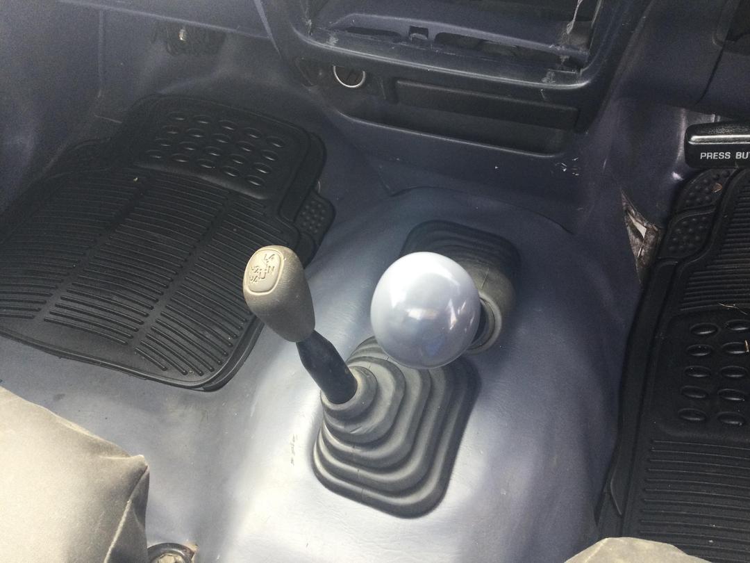 Photo '7' of Toyota Hilux S/C C/C